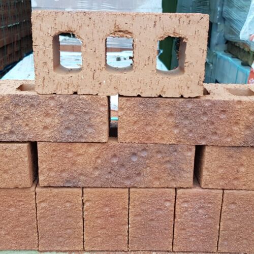 Carlton Sandfaced Tudor Bricks